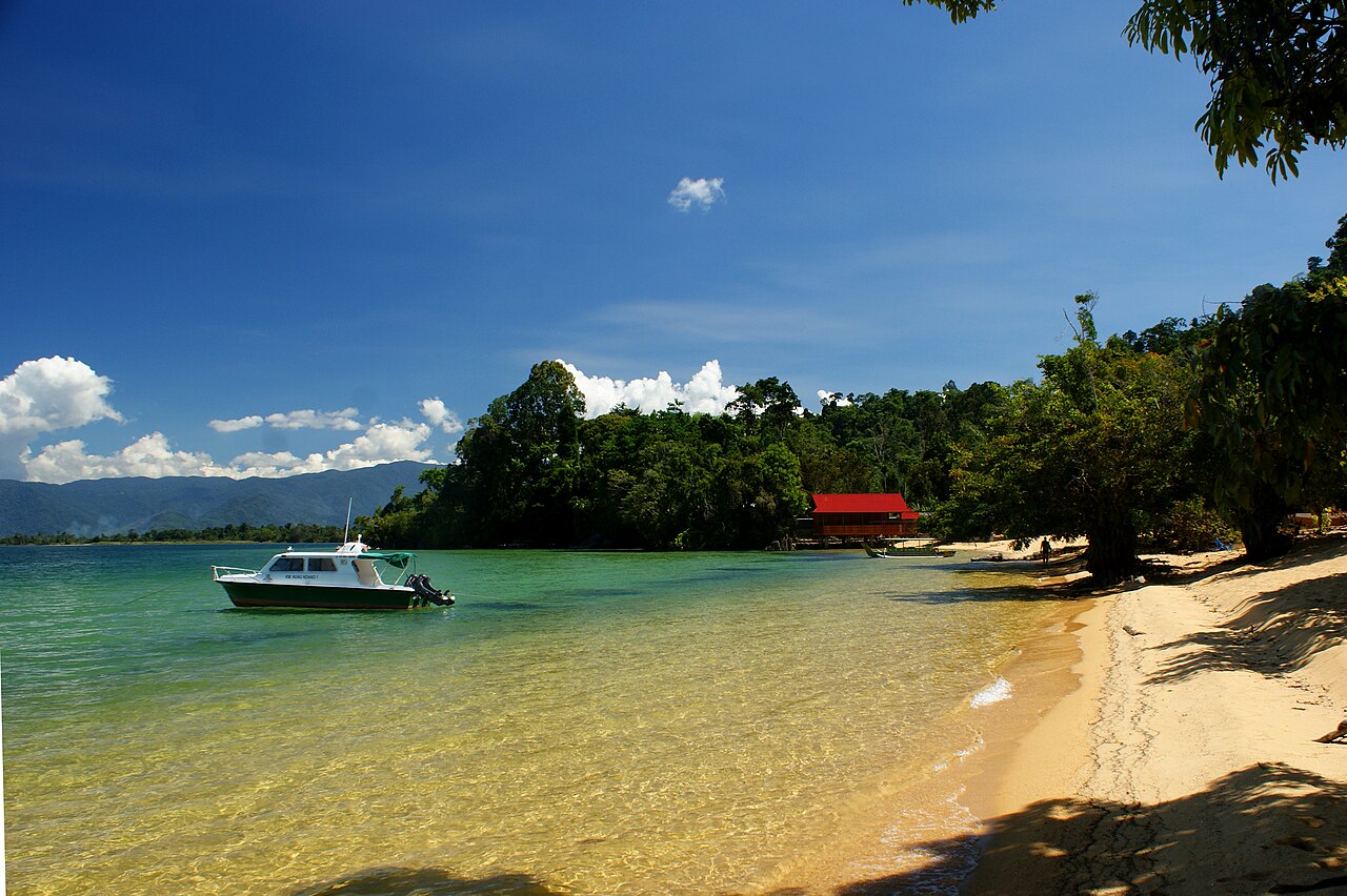 Danau Poso